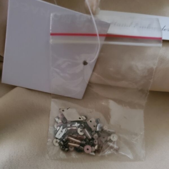 🆕 CLUB MONACO  - HAND EMBROIDERY JEWELRY SKIRT - Picture 8 of 9